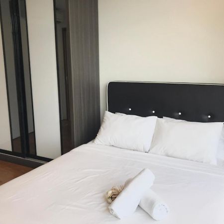 Vortex Suites Klcc By Pnut With Netflix Kuala Lumpur Exteriör bild